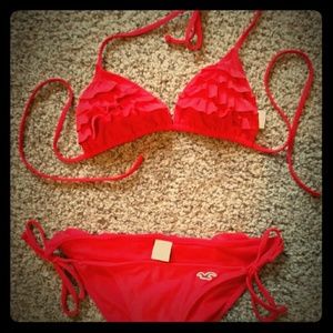 Hollister ruffle bikini